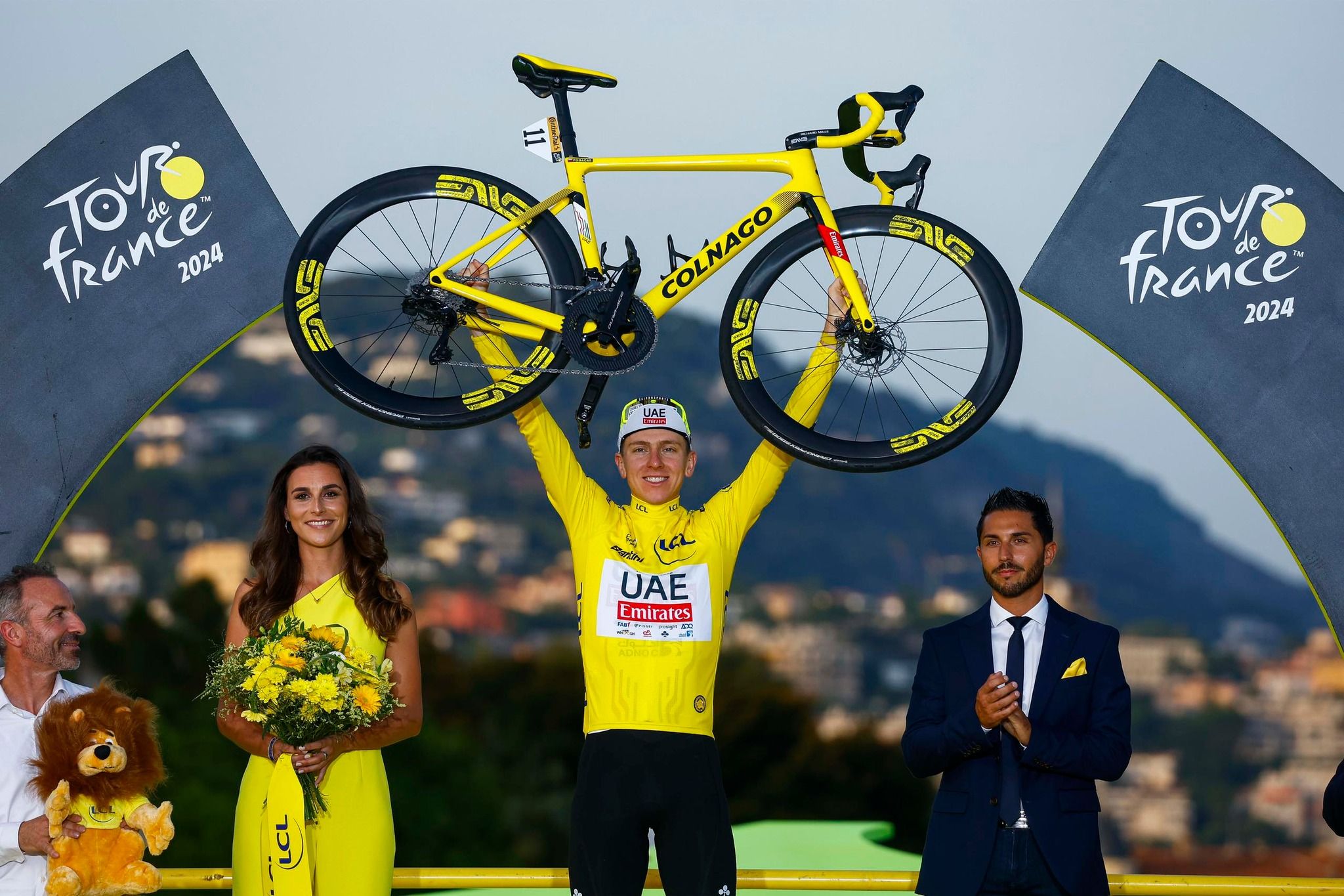 tour de france fahrräder preise COLNAGO V4RS TOUR DE FRANCE YELLOW – Riha Bikes