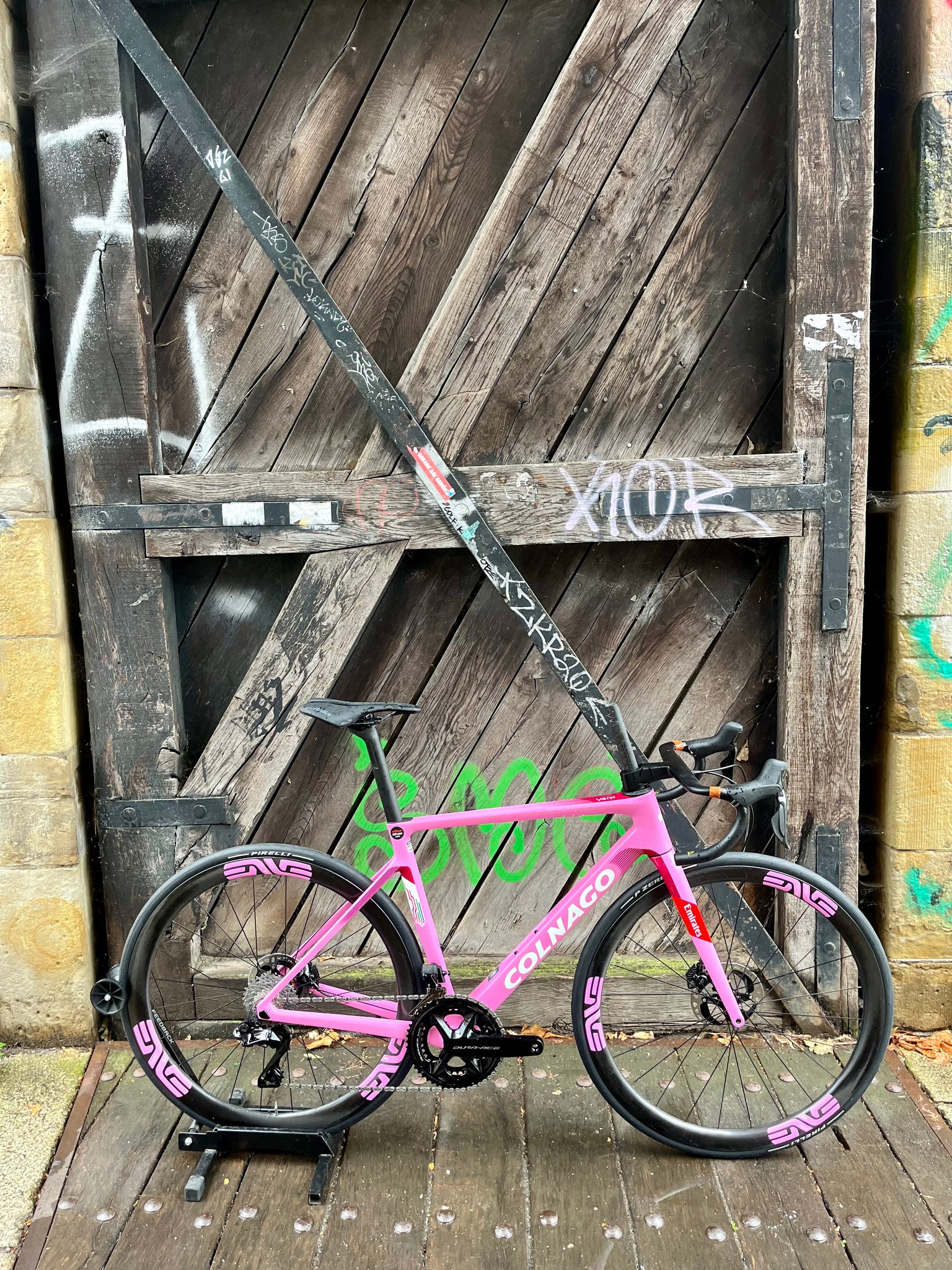 colnago rennrad v4rs COLNAGO V4RS GIRO D'ITALIA LIMITED EDITION – Riha Bikes